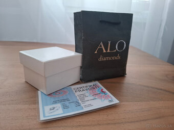 Predam zasnubny prsten s briliantom - 3