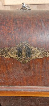 Šijací stroj Singer - 3