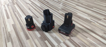 USB nabíjací adapter na batériu parkside 12V - 3