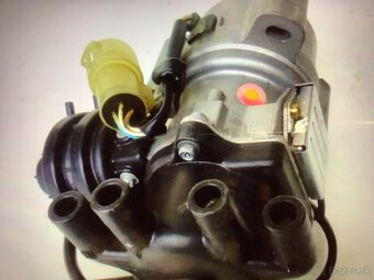 Honda - rozdelovač - 3