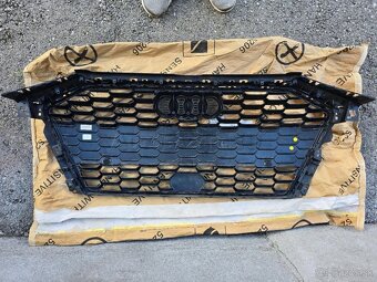 Predna maska Audi A3 8Y0853651B - 3