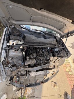 BMW E91 318d Touring - 3