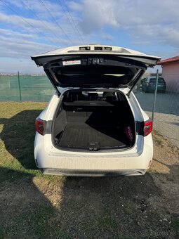 Toyota corola Combi 1,8 hybrid - 3