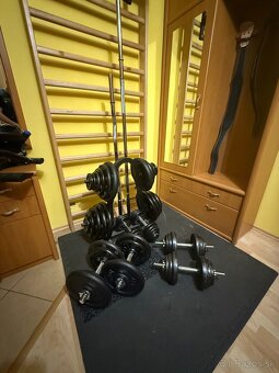 Lakovane liatinove kotuce (292.5 kg) + osi + stojan - 3