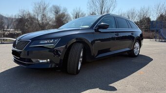 Škoda Superb Combi 2.0 TSI 4x4 Style DSG - 3