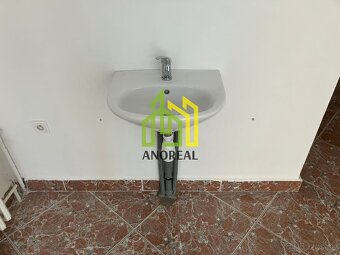 Obchodný priestor na prenájom, Žilina-centrum, 24 m2 - 3