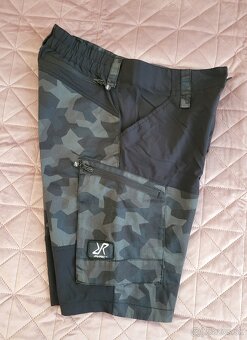 Outdoorove kraťasy Revolution L/XL - 3