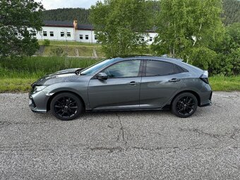 Honda Civic X 1.5 DOHC Vtec - 3