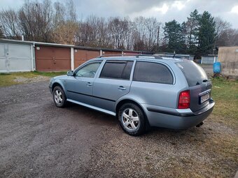 Skoda Octavia 1,8T 110kw - 3