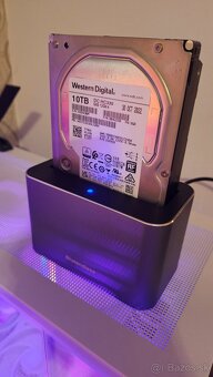 Externý dock na SSD/HDD/SAS - 3