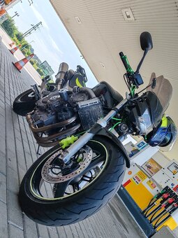 Honda CB600F - 3