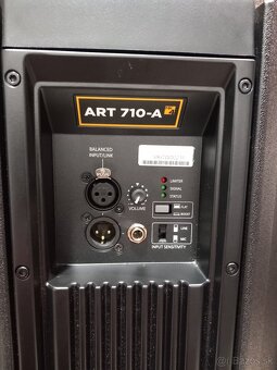RCF ART710A MK4 - aktivní reprobox 700W - 3
