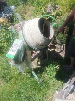 miesacka na beton - 3