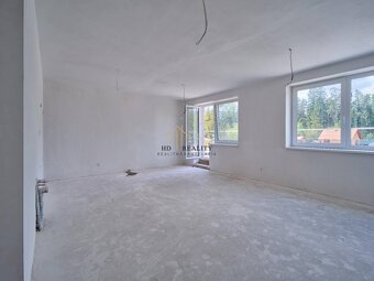 Nové byty s terasou a parkovacím miestom. - 3