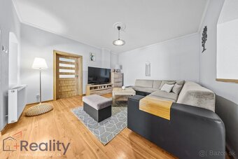 Rodinný dom s veľkým pozemkom v obci Tomášikovo na predaj - 3