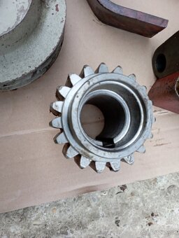 Náhradné diely uloženky - 3