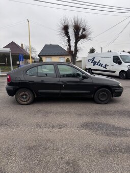 Renault Megane 1.6 16v - 3