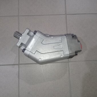 Čerpadlo hydraulickej ruky - 3