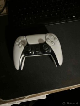 Predam Playstation 5 - Top stav - 3