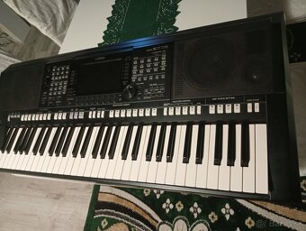 Yamaha psr s 775 - 3