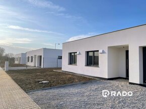 RADO | 4 izbové bungalovy na predaj v Trenčíne na hrádzi - 3