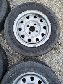 Predám originál pneumatiky na diskoch na Škodu Felícia - 3