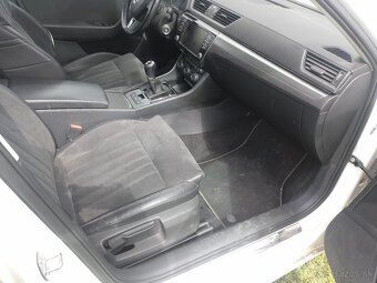Predám 4x4 Škoda Superb 3 combi ročník 2016 DSG - 3