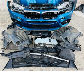 BMW X5M f85 naráznik chladiče kapota blatníky světla led - 3