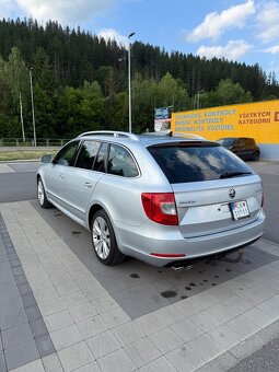 Škoda Superb 2fl combi 2.0tdi 2015 - 3