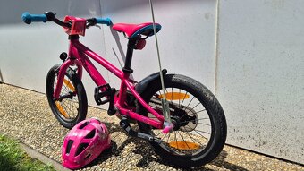 Dievčenský detský bicykel značky CUBE - 3