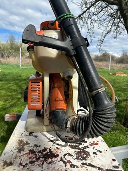 Postrekovač Agrimotor 3W-650 - 3