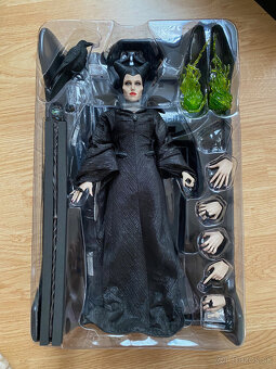 Maleficent (Angelina Jolie) , Hot Toys 1/6 - 3