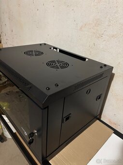 Dátový rozvádzač Rack - 3