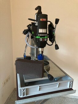 Vykruzovanie dier do obkladu a dlažby - 3