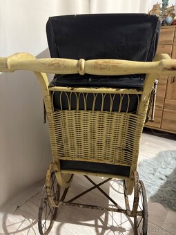 Starožitný kočík - 3