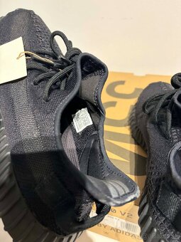 PREDAM YEEZY BOOST 350 V2 - 3