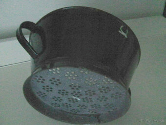 retro smaltovaný cedník - 3