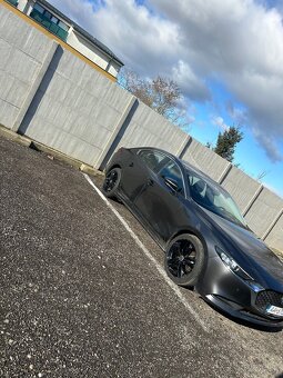 Mazda 3 2.0 BENZÍN SEDAN - 3