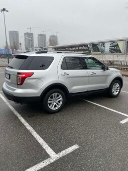 Predám Ford Explorer XLT - 3