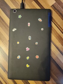 Lenovo  TB3 850F - 3