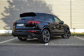 Porsche Cayenne Diesel Platinum Edition II FL - 3