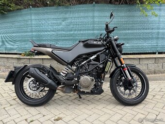 Husqvarna Svartpilen 401 - 3