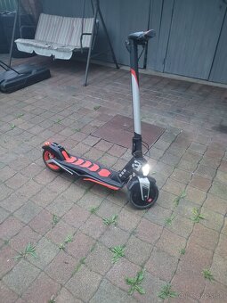 Aprilia 1 - 3