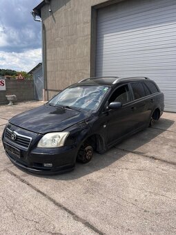 Predám náhradné diely na Toyota Avensis 2.0D - 3
