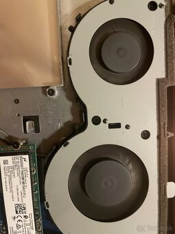 Vykonny herny notebook Lenovo na diely/opravu/doska/ - 3