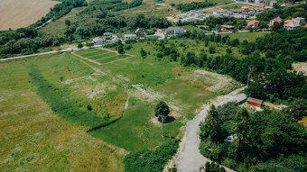 STAVEBNÝ POZEMOK - LORINĆÍK - 3