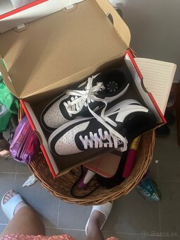 topanky NIKE - 3