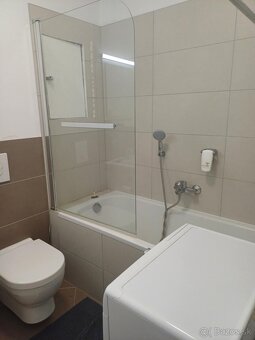 Ponúka na predaj 2-izb. byt, Žilinská ul., BA I - 3