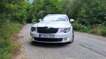 Rezervovane Škoda Superb Combi 2.0 TDI CR Comfort 170k DSG - 3
