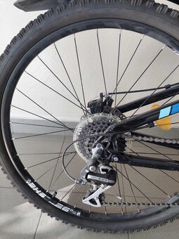 Celoodpružený bicykel DHS - 3
